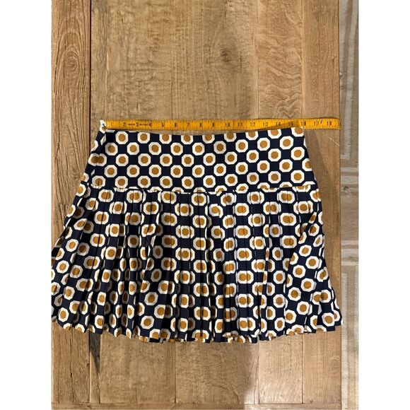 Theory Pleated Silk Skirt, Navy Geometric, “Sylvian”, Size 8 - Picture 2 of 6